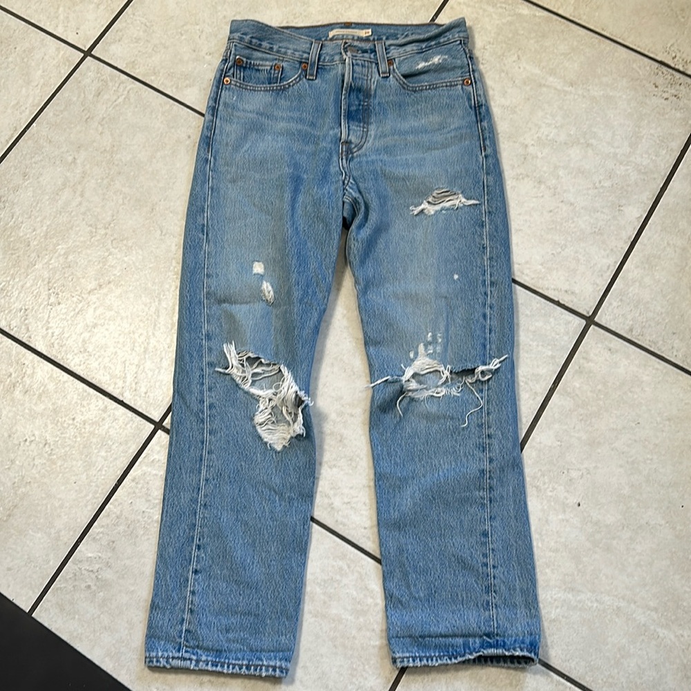 Levi’s Wedgie Straight Jeans Size 26‎